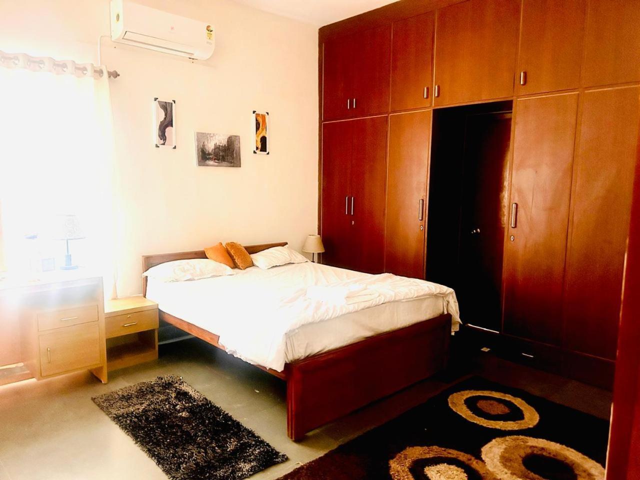 The English Gaon 4 Bhk โบปาล ภายนอก รูปภาพ